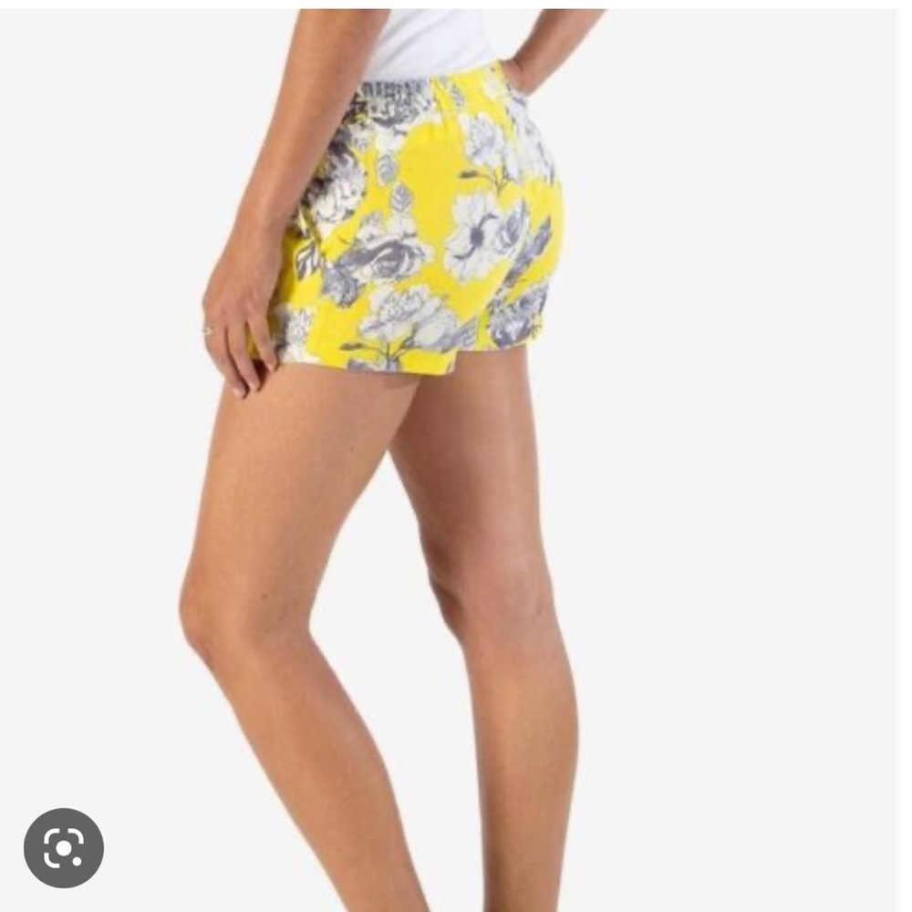 Kut from the Kloth 8 yellow floral print shorts stitch fix Jansen linen mid rise